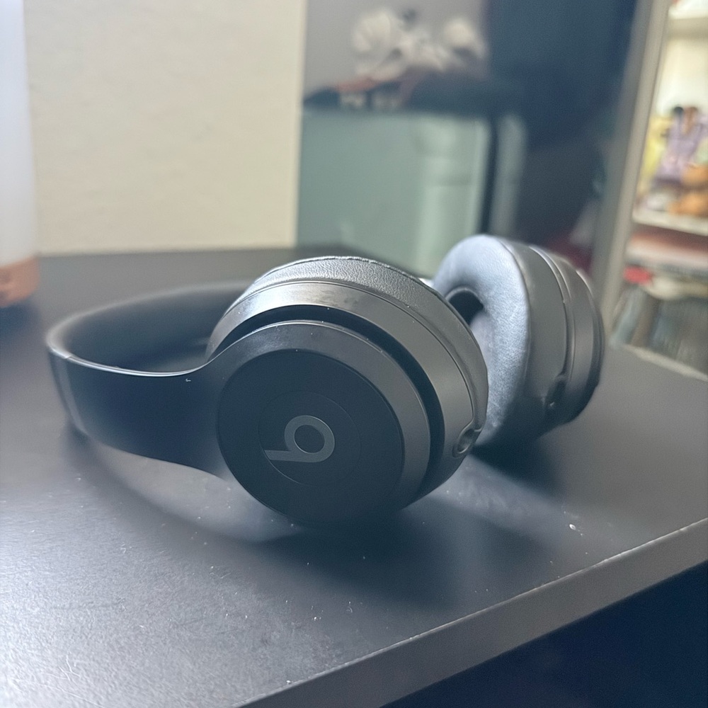 Beats Solo 4 Headphones